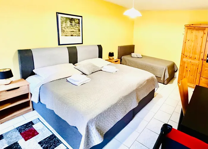 Weisses Ross Lägenhet Pirna